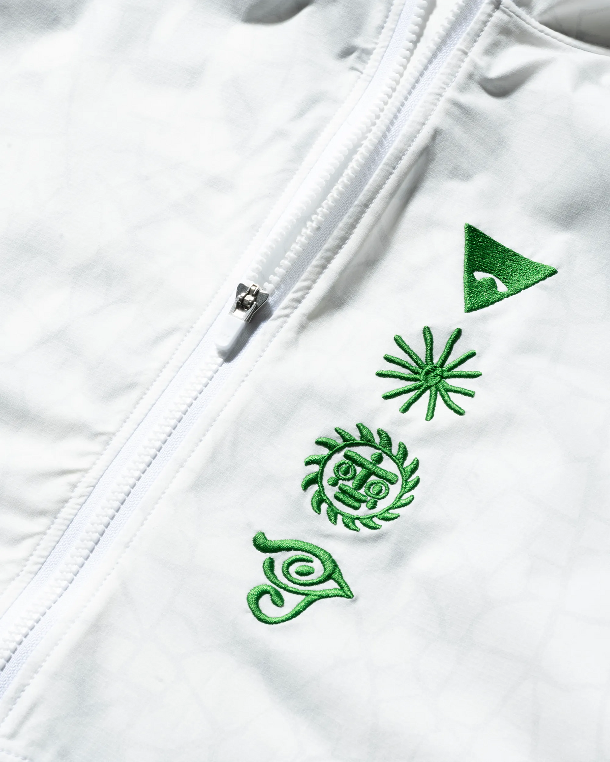 nabiis × MFDT - Windbreaker / White