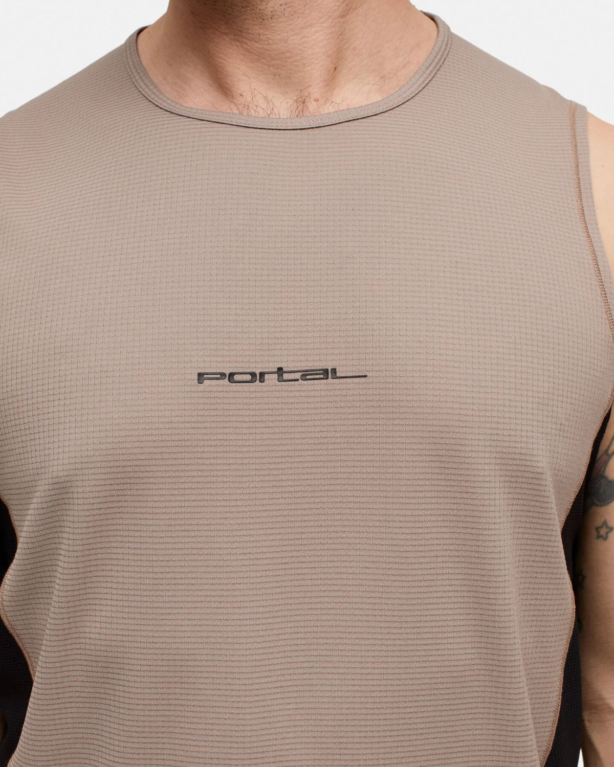 PORTAL RANGE LIGHT TANK / DESERT TAUPE
