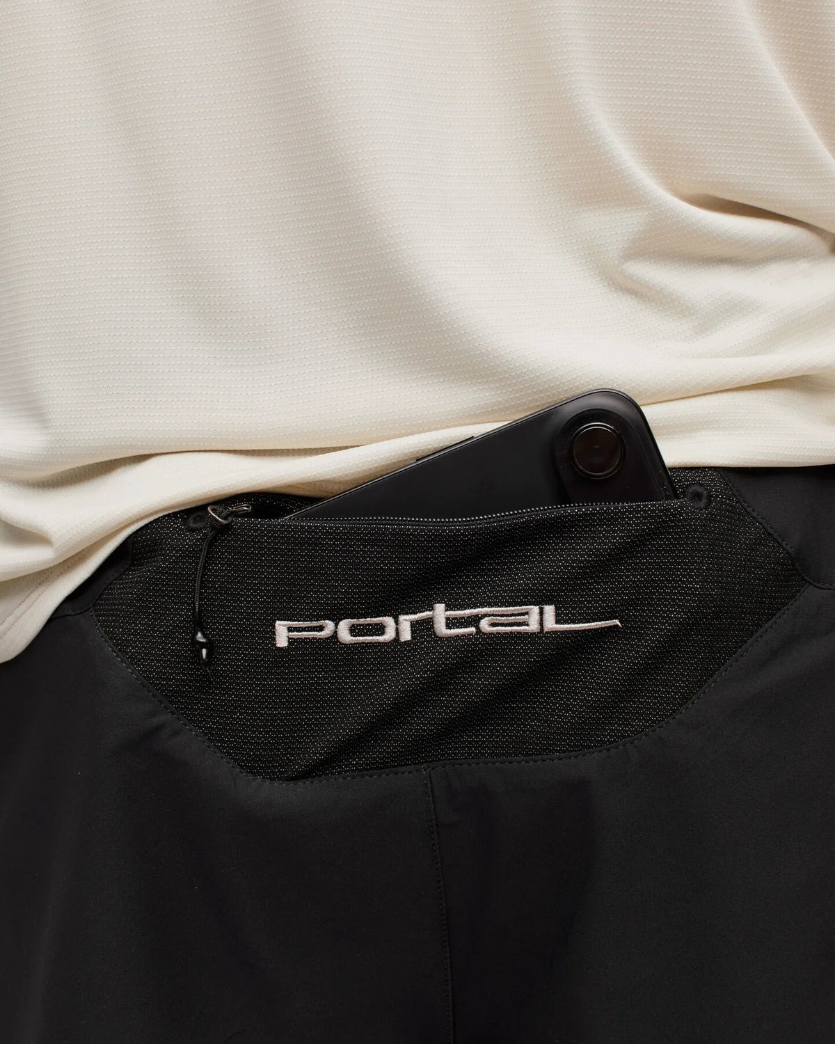 PORTAL MARKA LINER SHORT / BLACK BEAUTY