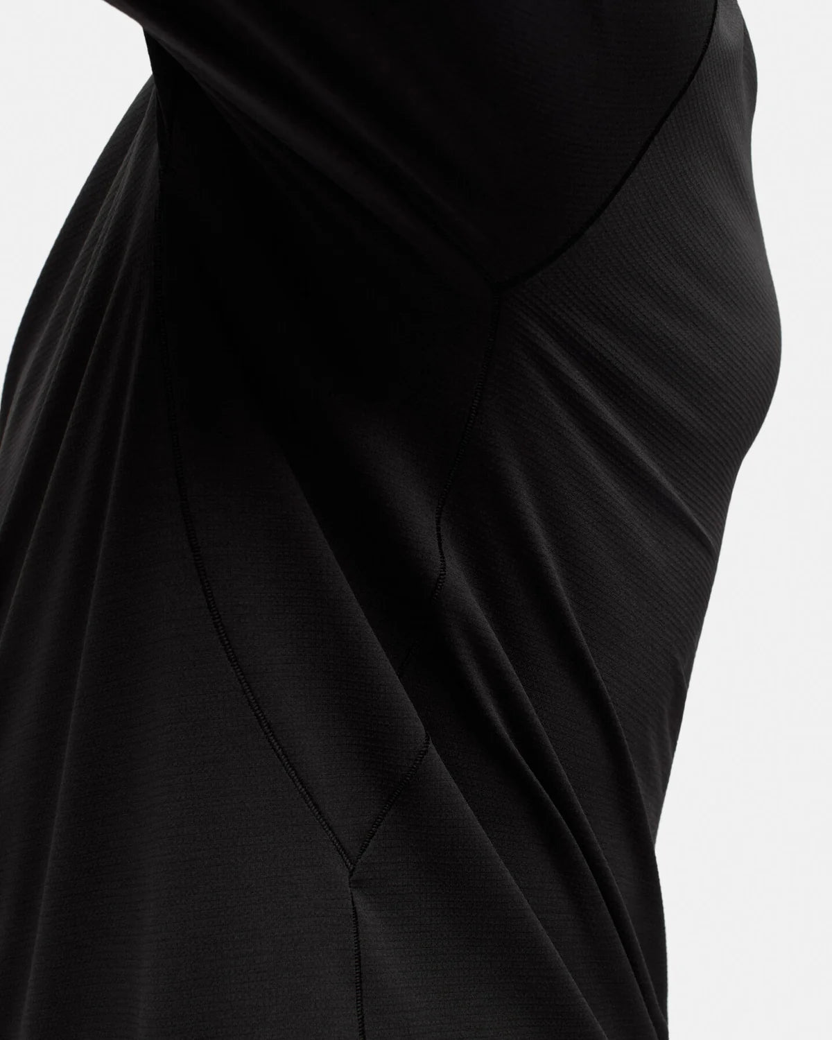 PORTAL LATERAL PEAK LS T / BLACK BEAUTY