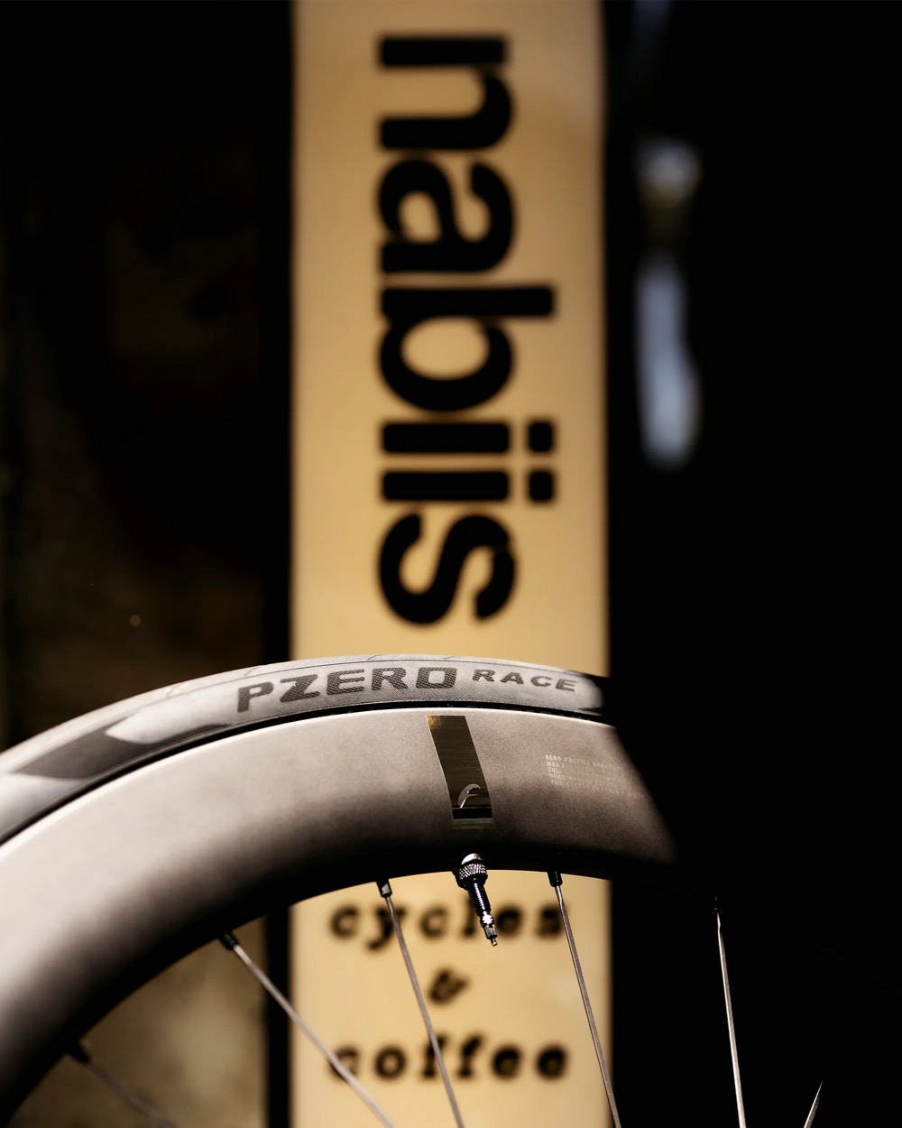 001 - INTERVIEW / nabiis Cycles & Coffee by Fulcrum